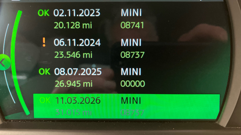 MINI Hatchback 2.0 Cooper S Exclusive II 5dr Auto [Comfort/Nav] Petrol Hatchback